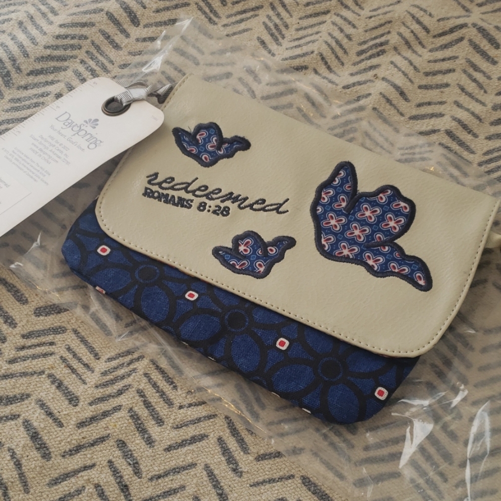 Dayspring Redeemed Wristlet NWT